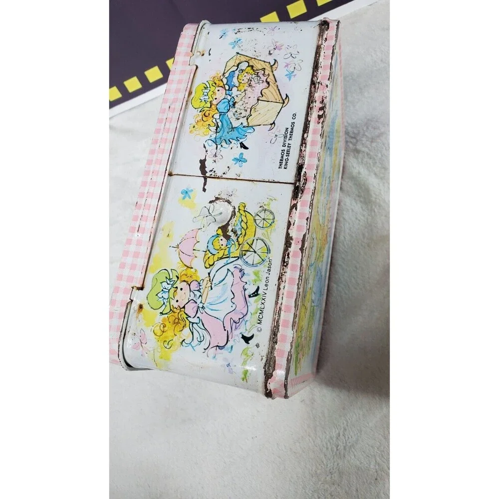 Polly Pal vintage tin